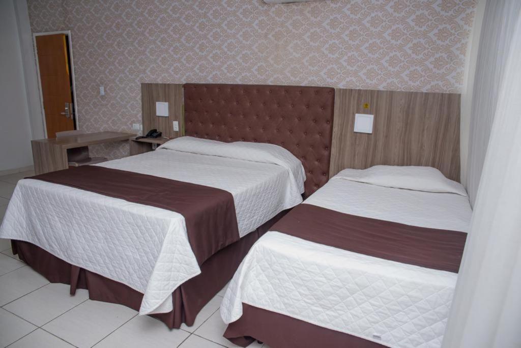 Hotel Village Гараньюнс Экстерьер фото